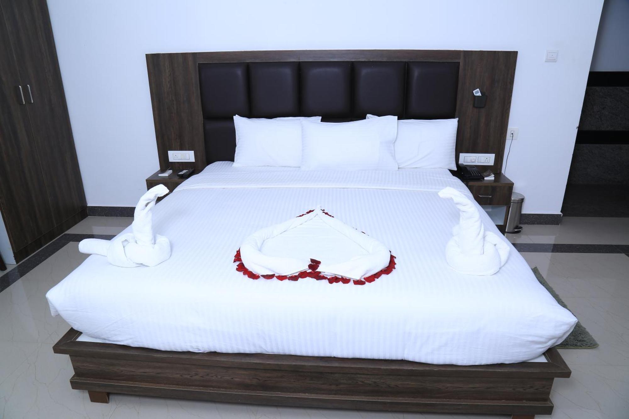 Christian Guest House Vellore Exterior photo
