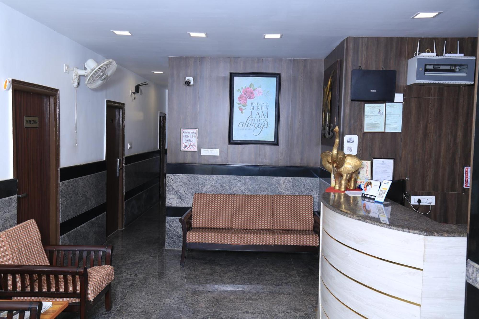 Christian Guest House Vellore Exterior photo