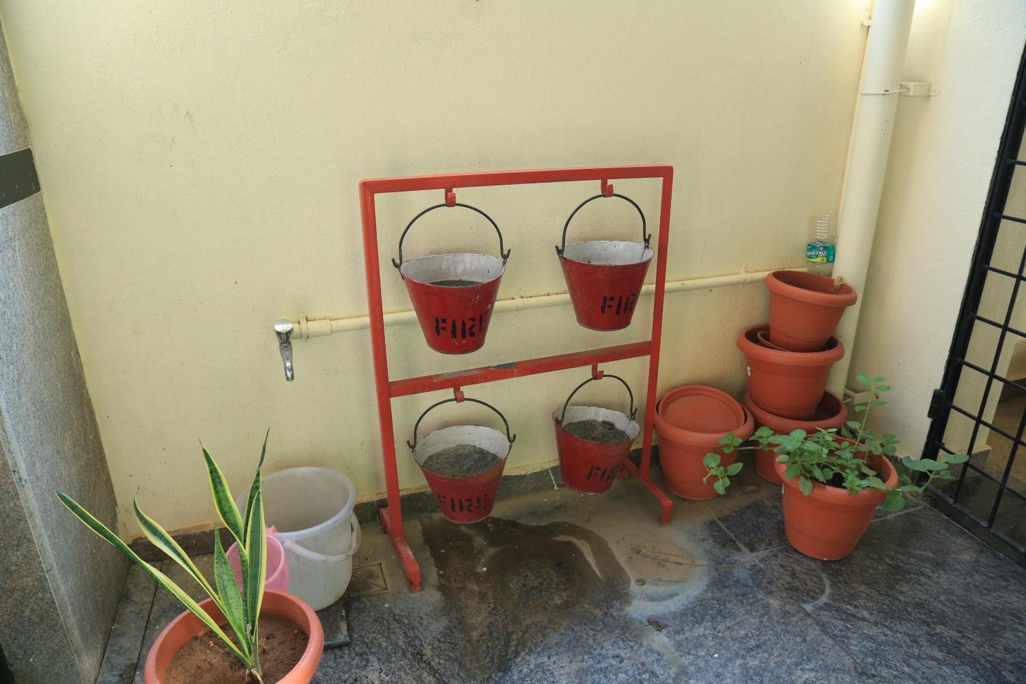 Christian Guest House Vellore Exterior photo